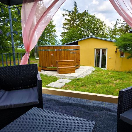 Ranch 66 - Zlatokopecka Chata Arizona Tršice Eksteriør billede